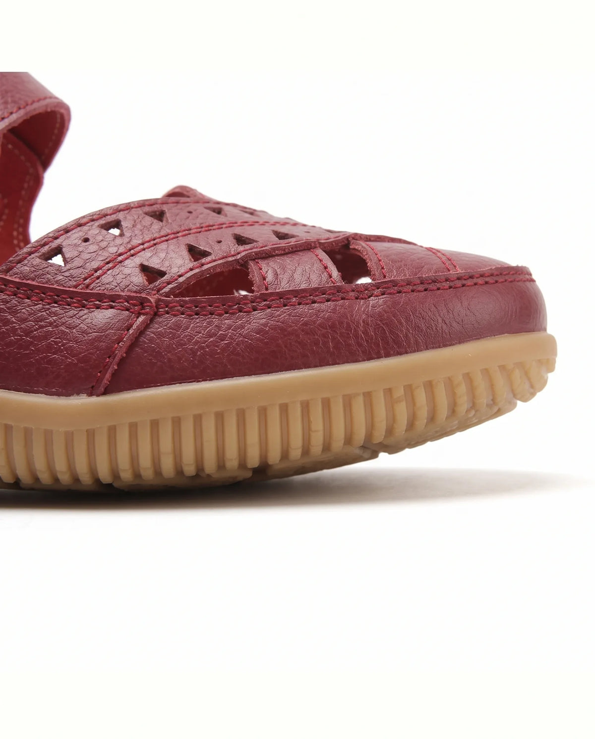 Elin Orthopaedic Sandals for Women - Flat Perforated Closed-Toe Summer Sandals - Rose Red — sole side detail